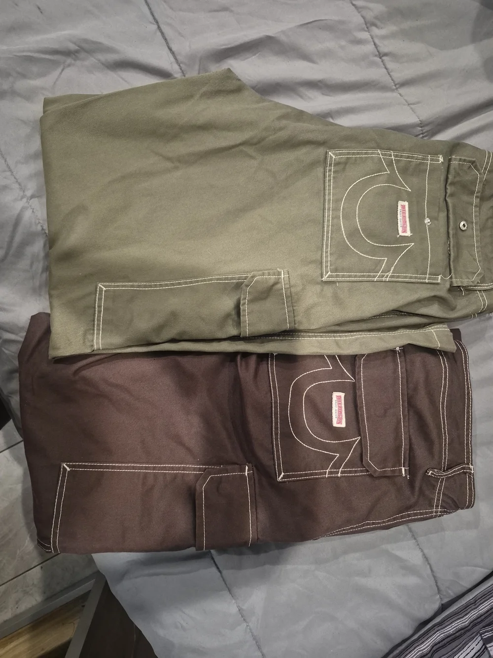 True Religion Men's Cargo Pants in Olive and Brown Duo